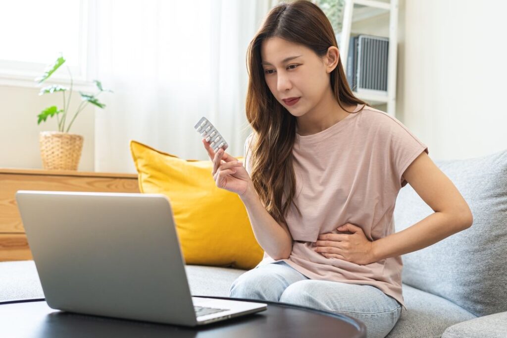 telemedicine-or-telehealth-for-food-poisoning-woman-seeking-help-online